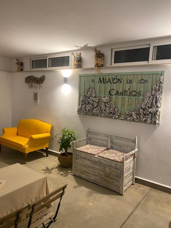 Alojamiento El Miajon de los Castúos Valdesalor Exterior foto